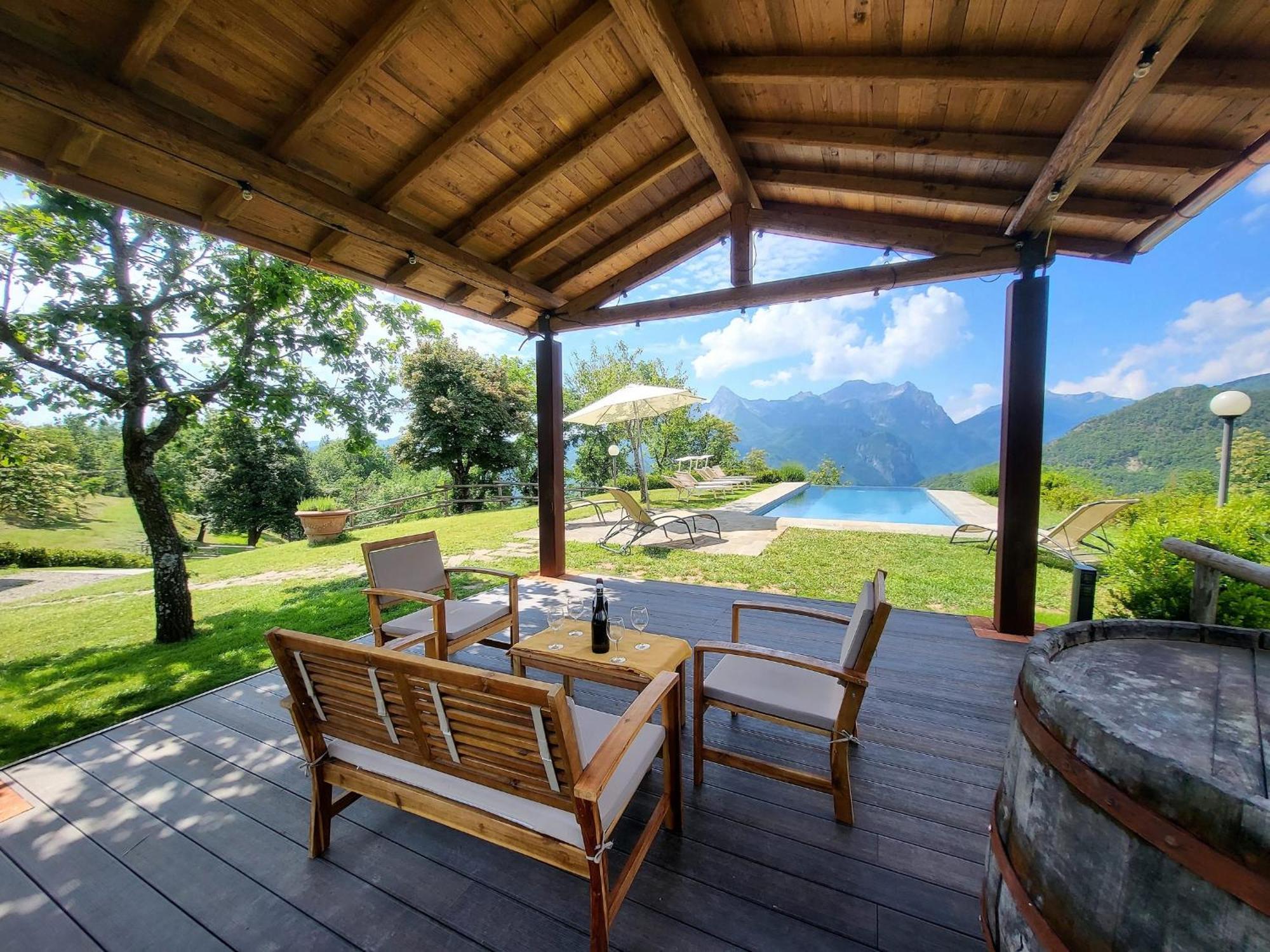 Il Pradicciolo Agriturismo Castelnuovo di Garfagnana Eksteriør billede